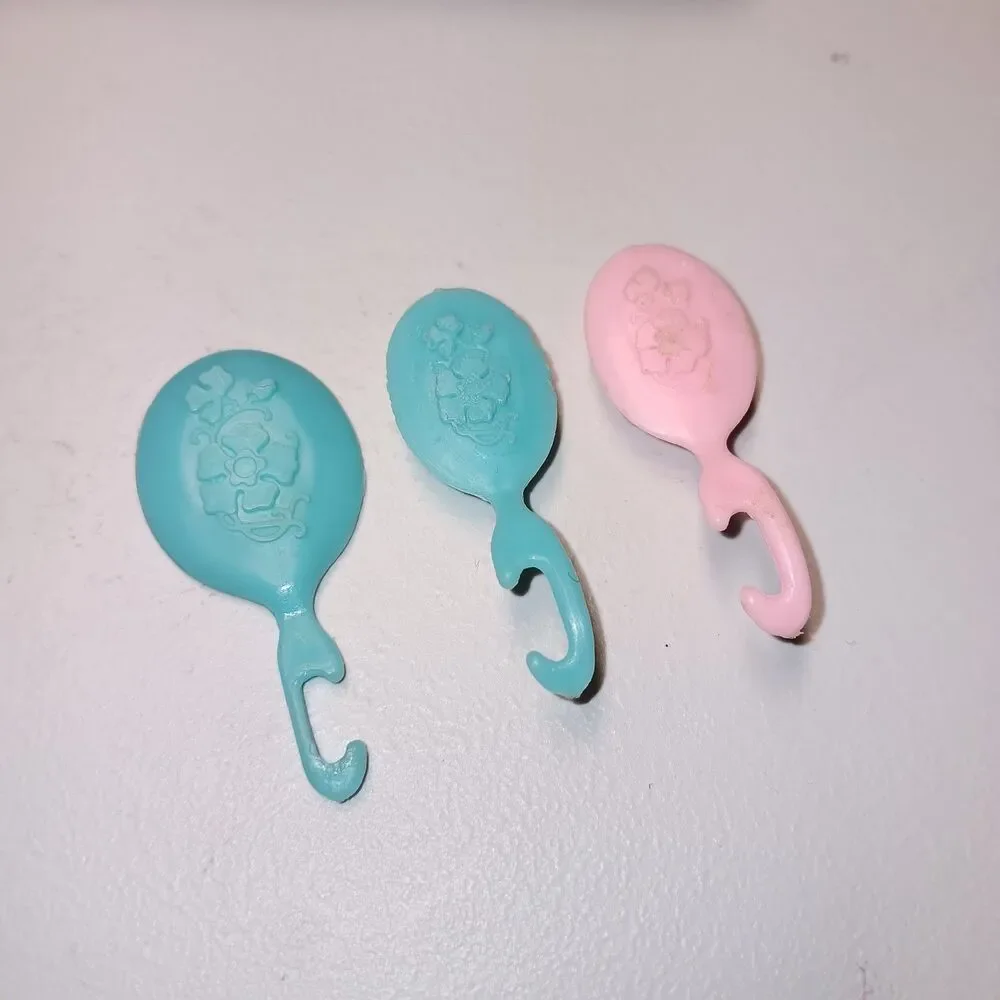 VTG Christie Beauty Secrets Barbie Doll Blue Pink Comb Brush Mirror 1979 70s Toy